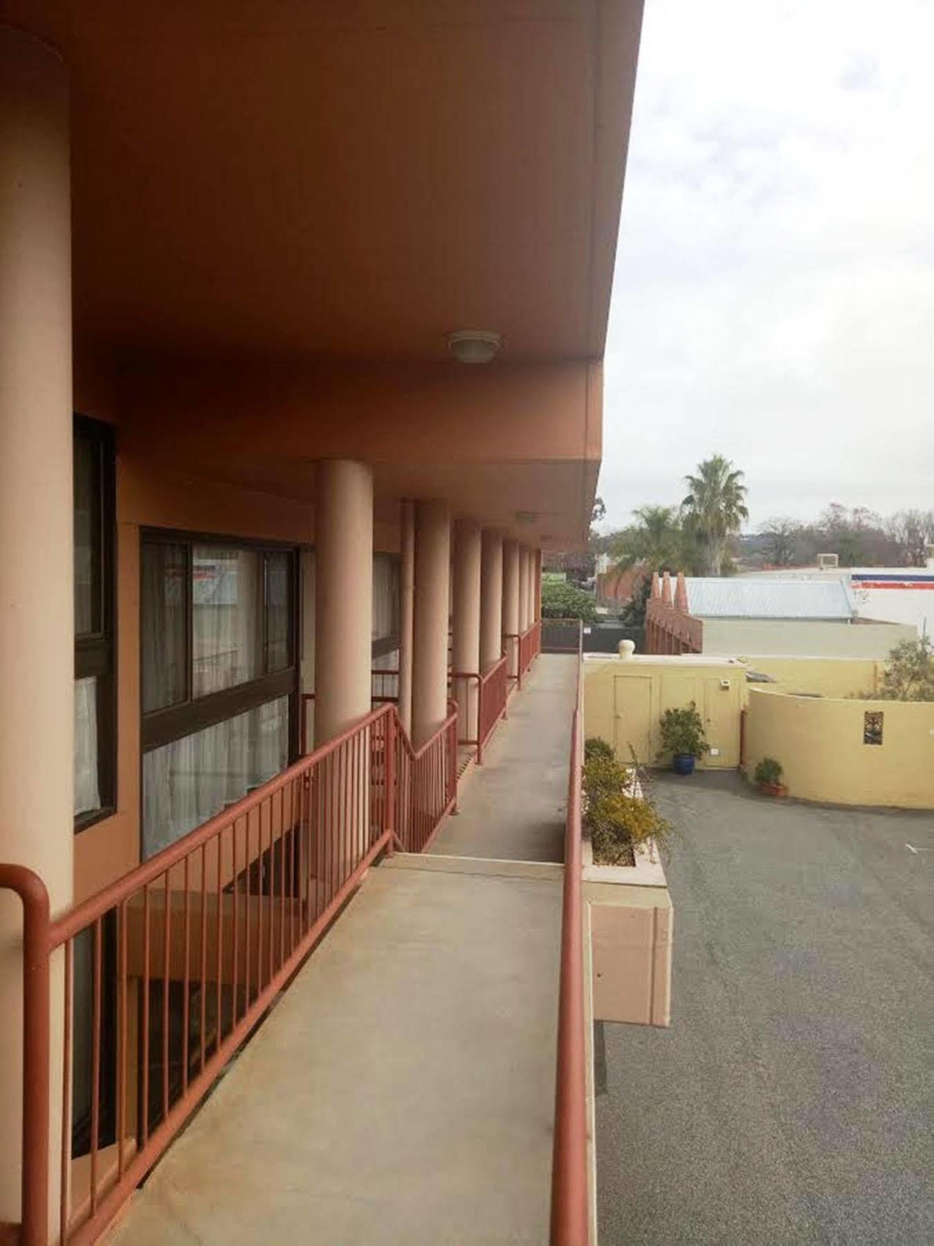 Winsor Park Motor Inn ออลเบอรี ภายนอก รูปภาพ