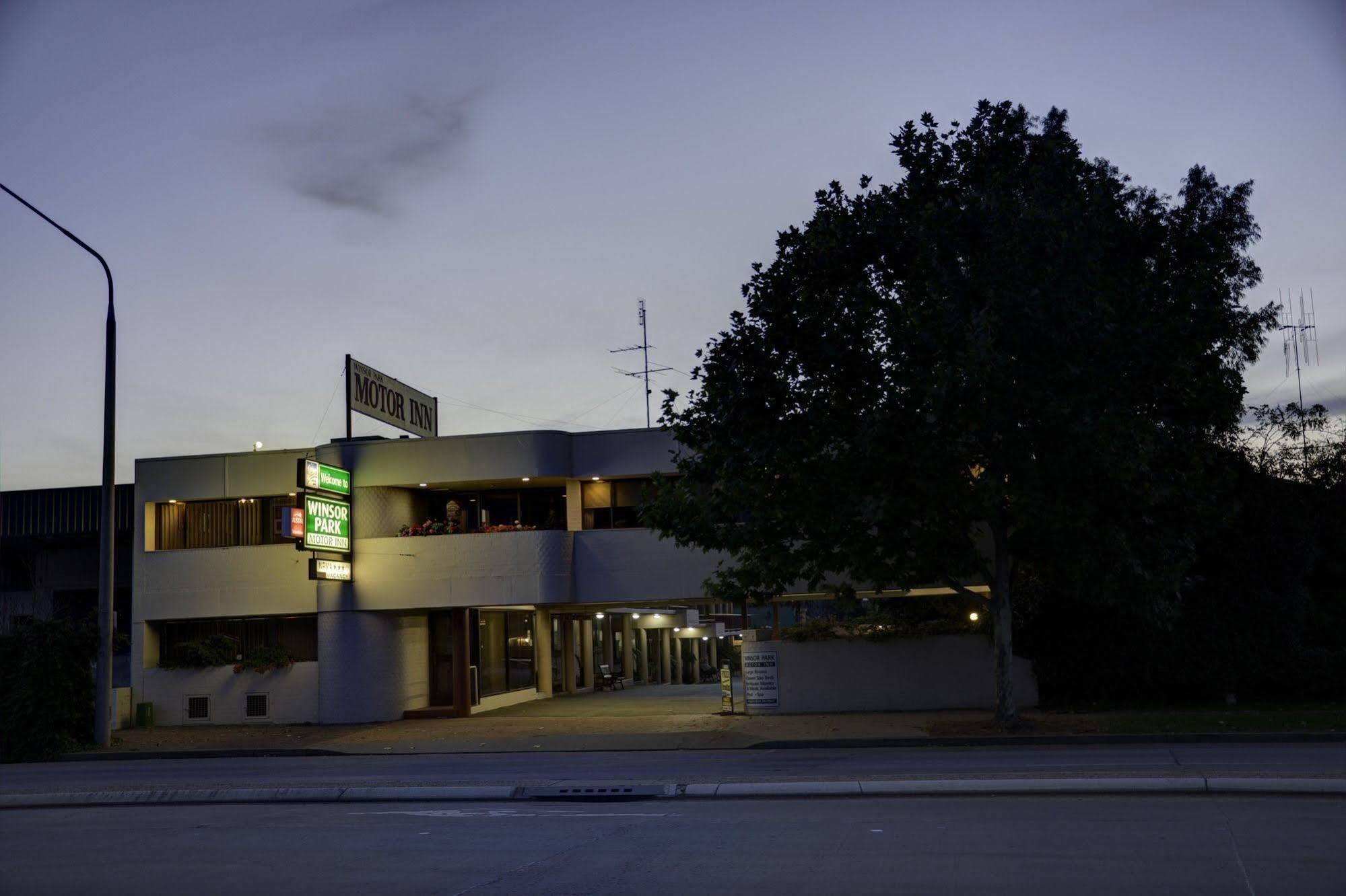 Winsor Park Motor Inn ออลเบอรี ภายนอก รูปภาพ
